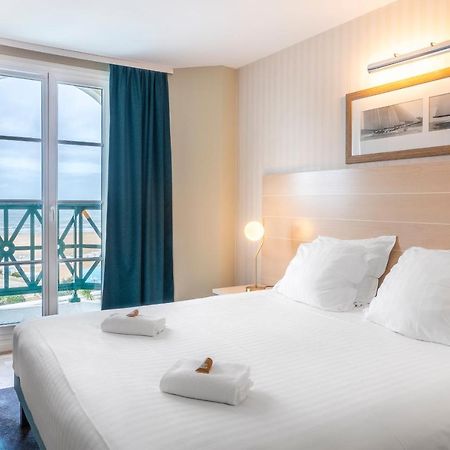 Sowell Hotels Le Beach Trouville-sur-Mer Kültér fotó