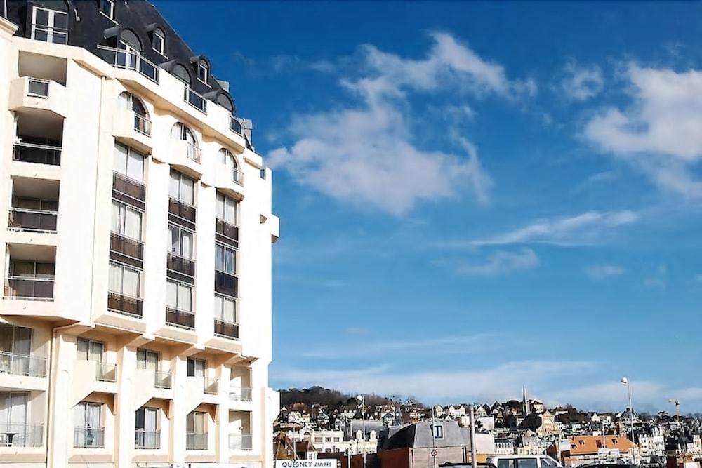 Sowell Hotels Le Beach Trouville-sur-Mer Kültér fotó