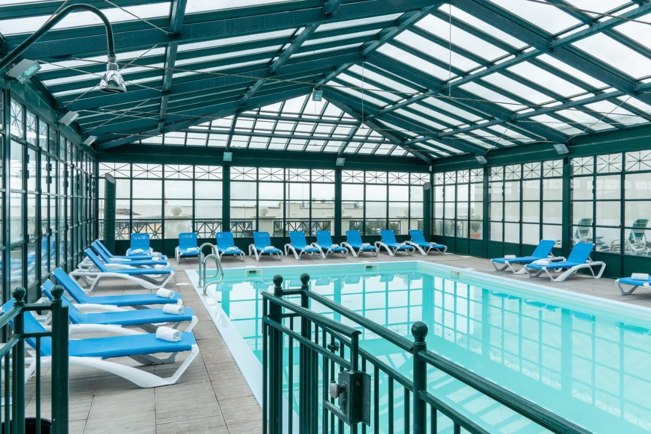 Sowell Hotels Le Beach Trouville-sur-Mer Kültér fotó