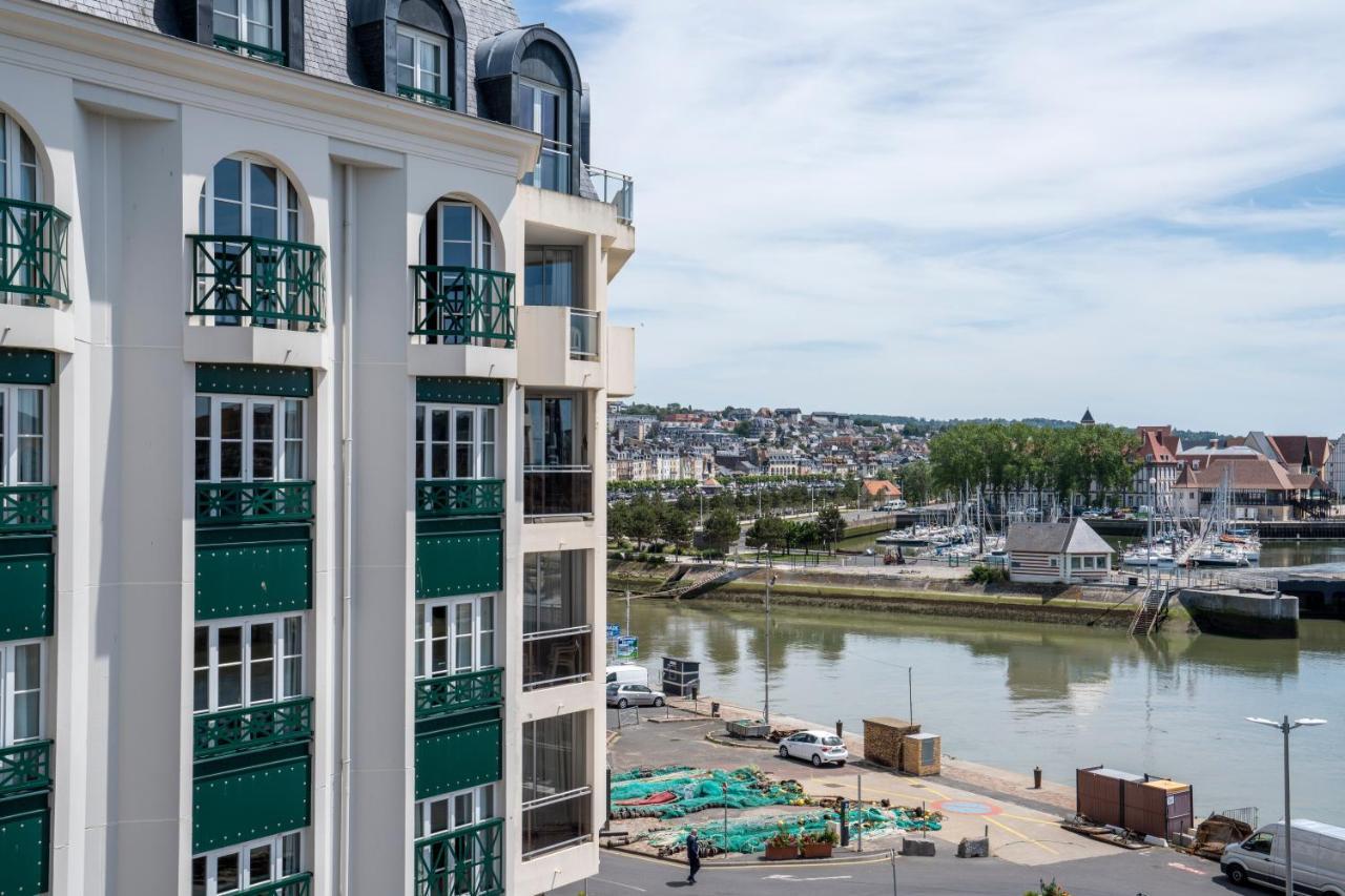 Sowell Hotels Le Beach Trouville-sur-Mer Kültér fotó