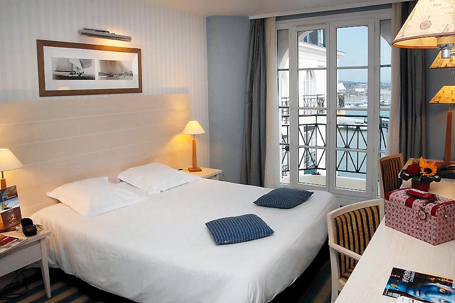 Sowell Hotels Le Beach Trouville-sur-Mer Kültér fotó
